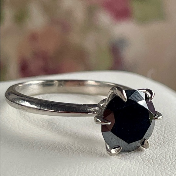 Clearance‼️3ct Diamond‼️RARE‼️ Silver 925 Ring size 7 - Picture 5 of 8